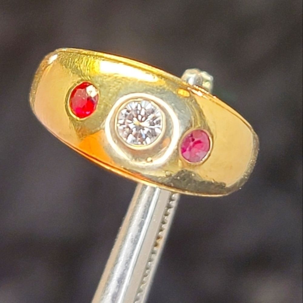 Marked ~ 14k GOLD ~ Natural Diamond 💎 & 2 Nice (Natural ?) Rubies ~ 5 grams Tot
